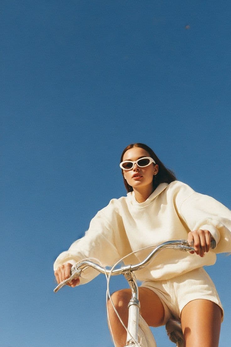 Lifestyle fashion photography with vibrant summer styling