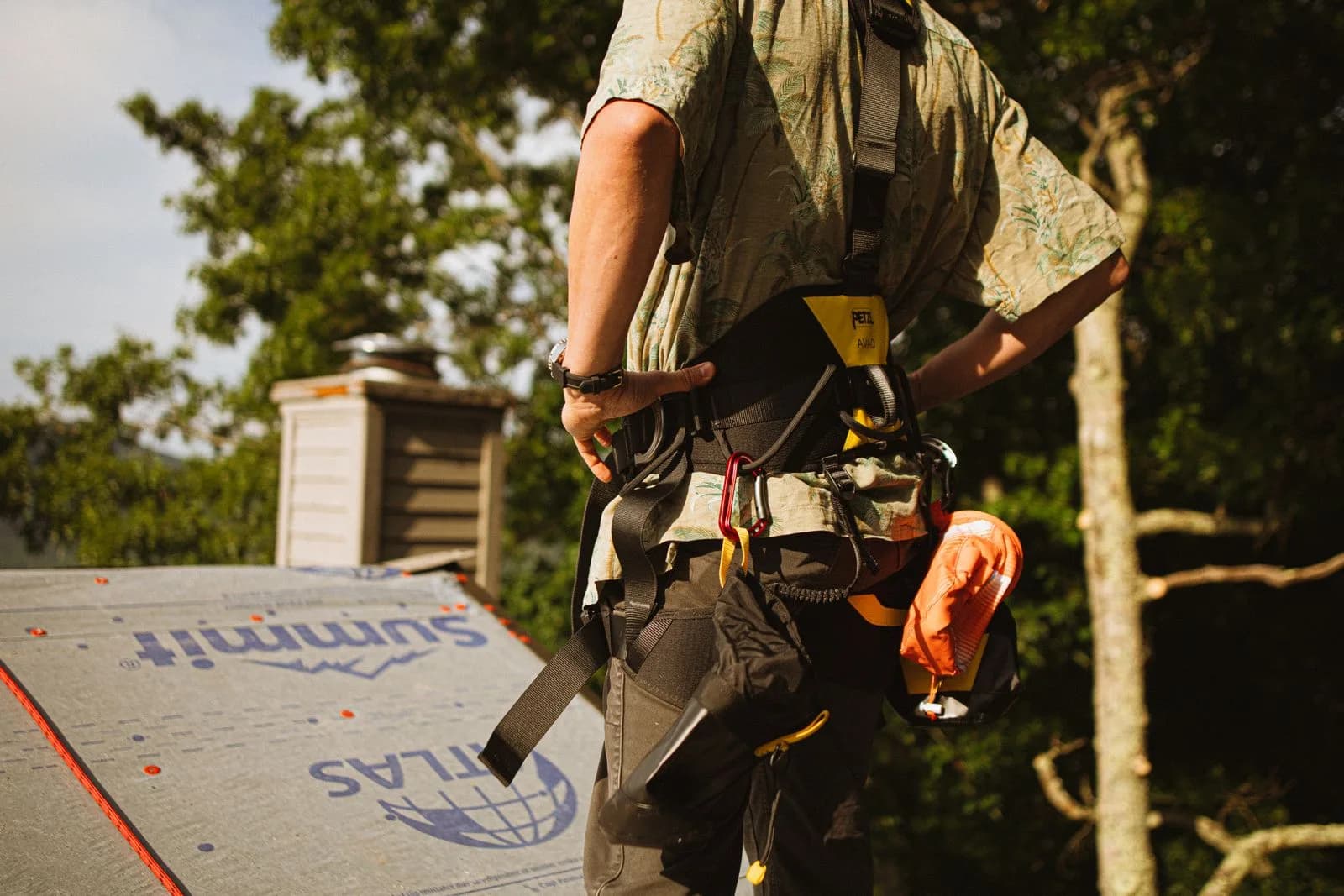 Roof contractor estimate homeowner — Roofing Companies & Contractors marketing by TML Agency